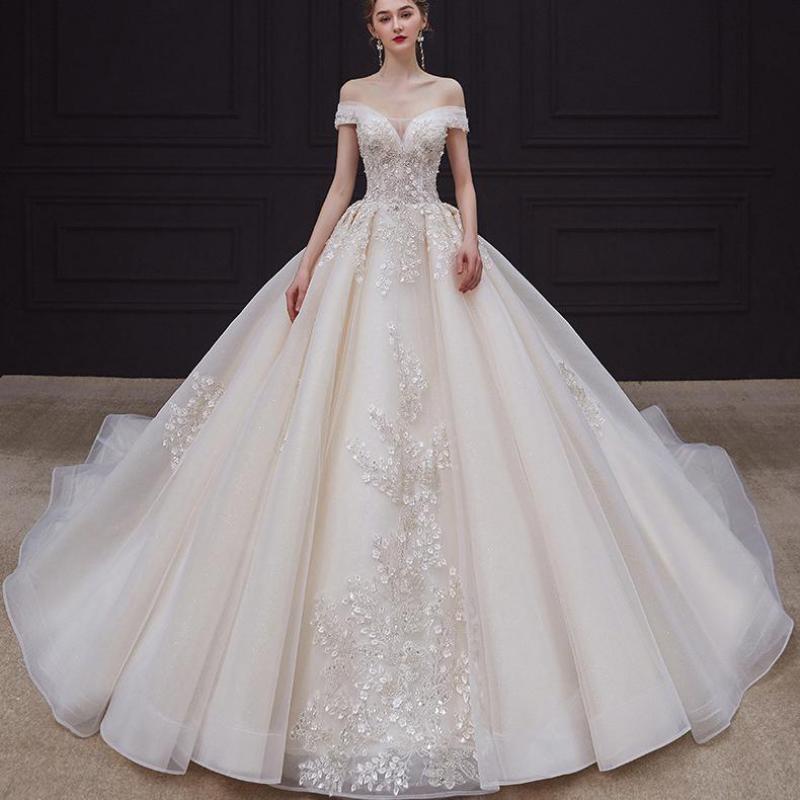 Luxury Handmade Boat Neck Wedding Dress With Train Lace Flower Bridal Dress Elegant Off The Shoulder Ball Gown Robe De Mariee