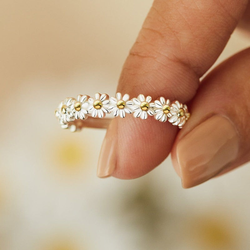 Daisy Rings For Women Cute Flower Ring Adjustable Open Cuff Wedding Engagement Rings Female Jewelry Bague