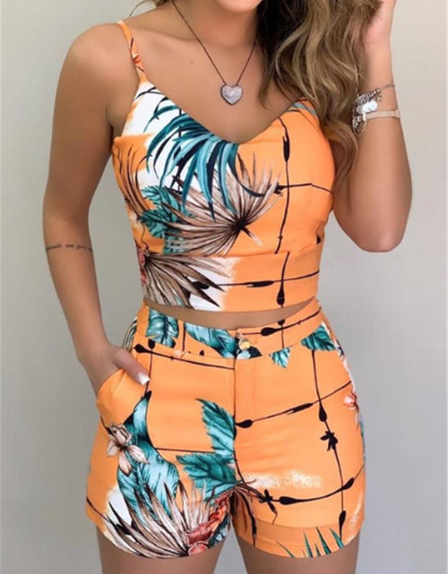 Load image into Gallery viewer, Summer Women Fashion 2-piece Outfit Set Sleeveless Print Top and Shorts Set for Ladies Women Party wear
