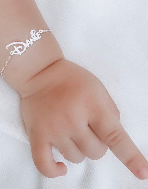 Load image into Gallery viewer, Lovely New Baby Bracelet Personalized Children Jewelry Stainless Steel Custom Kids Name Bracelet Handmade Gifts
