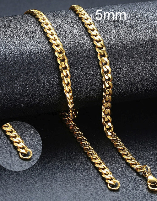 Load image into Gallery viewer, Cuban Chain Necklace for Men Women, Basic Punk Stainless Steel Curb Link Chain Chokers,Vintage Gold Tone Solid Metal Collar
