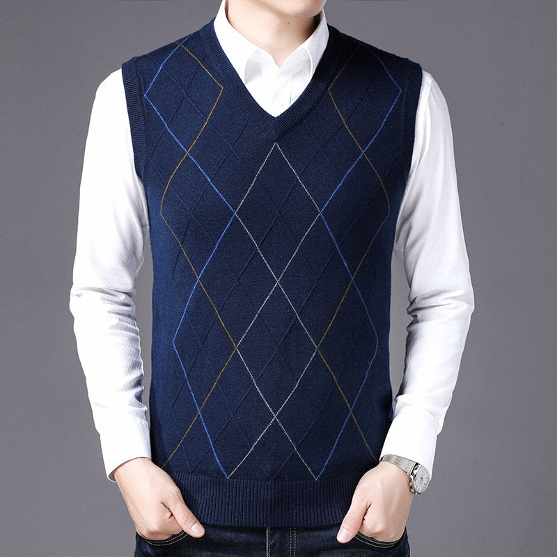 New Autumn Winters Men&#39;s Knitted Sweater Vests V-neck Middle-aged Sweater Vest for Male Tops Knitted Vest