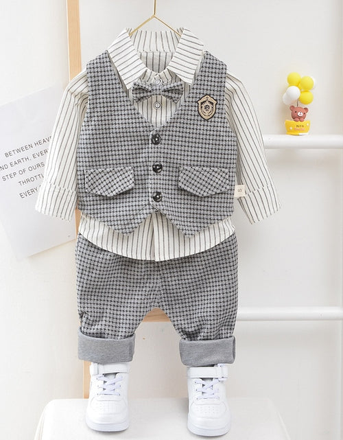 Load image into Gallery viewer, Children Kids Gentleman Clothing Suit Birthday Wedding Party Elegant Set Baby Boy Casual Wear Striped Shirt Vest Pants Costume
