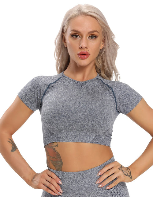 Load image into Gallery viewer, Seamless Yoga Tops Fitness Women Short Sleeve Crop Top Solid Sportswear Workout Yoga Shirt Gym Running Sports Cycling T-shirts
