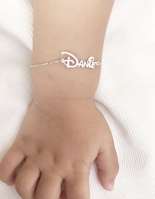 Load image into Gallery viewer, Lovely New Baby Bracelet Personalized Children Jewelry Stainless Steel Custom Kids Name Bracelet Handmade Gifts
