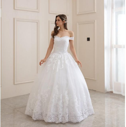 Load image into Gallery viewer, 2022 Luxury Lace Boat Neck Ball Gown Wedding Dresses Sweetheart Sheer Back Princess Illusion Applique Bridal Gowns Casamento
