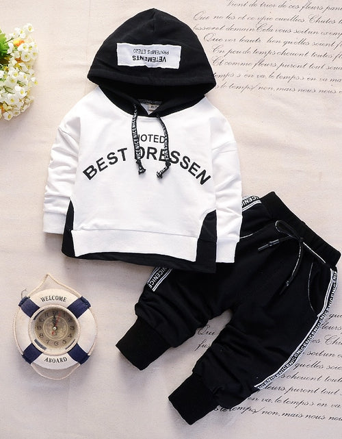 Load image into Gallery viewer, New Spring Autumn Cotton Boys Clothes Outfit Kids Baby Sports Hooded Tops Pants 2pcs Sets Fashion Children Casual Tracksuits
