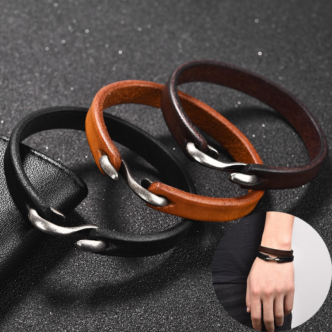 Men Bracelet Genuine Leather Bangle Retro Cuff Bracelet Classic Hooks Wristband Men Women Jewelry Gifts