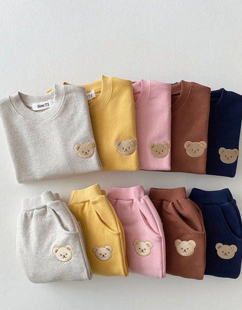 Load image into Gallery viewer, Toddler Baby Boys Girl Fall Clothes Sets Baby Girl Clothing Set Kids Sports Bear Sweatshirt Pants 2Pcs Suits Outfits
