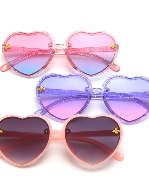 Load image into Gallery viewer, 2022 Fashion Brand Heart Sunglasses Children Retro Cute Pink Cartoon Sun Glasses Frame Girls Boys Baby Sunglasses UV400 Eyewear
