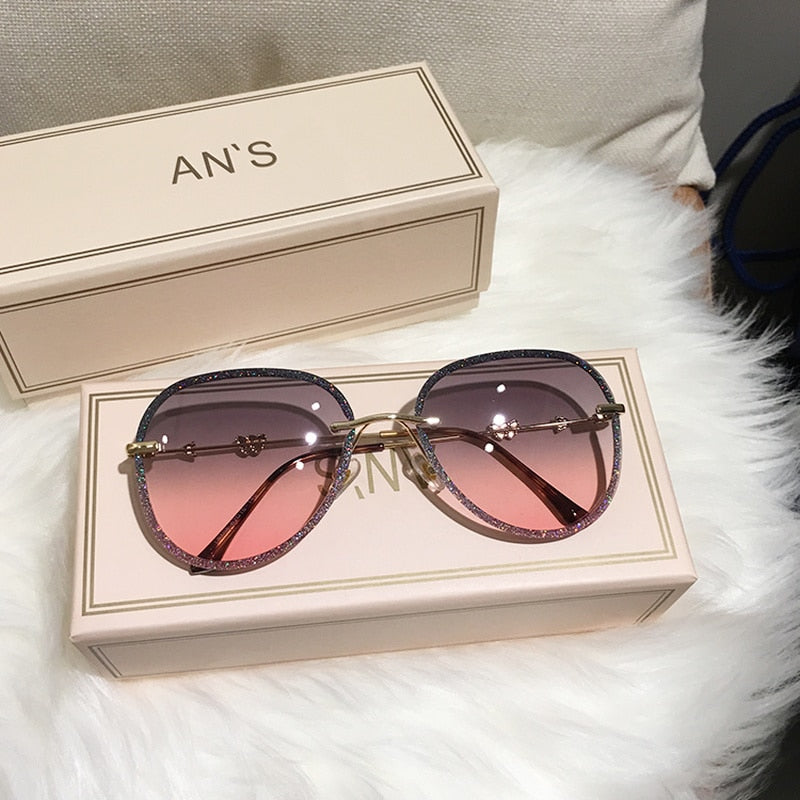 2023 New Diamond Sunglasses Female Brand Design Imitation Rhinestones Gradient Lens UV400 Pilot Sun Glasses Women Shades S316