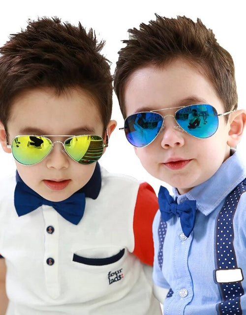 Load image into Gallery viewer, Retro Luxury Kids Sunglasses UV400 Eye Protection Children Outdoor Riding Sun Glasses Shades for Boys Girls
