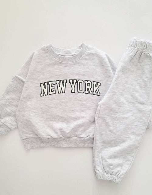 Load image into Gallery viewer, Kids New York Sweatshirt &amp; Jogger Pants Set 2023 Autumn New Baby Girls Clothes Toddler Hoodie and Pants 2 Pcs Outfit
