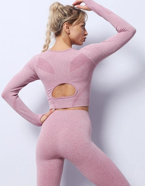 Load image into Gallery viewer, New European and American Yoga Suit Seamless Knitted Autumn and Winter Fitness Exercise Yoga Clothes Women&#39;s Suit
