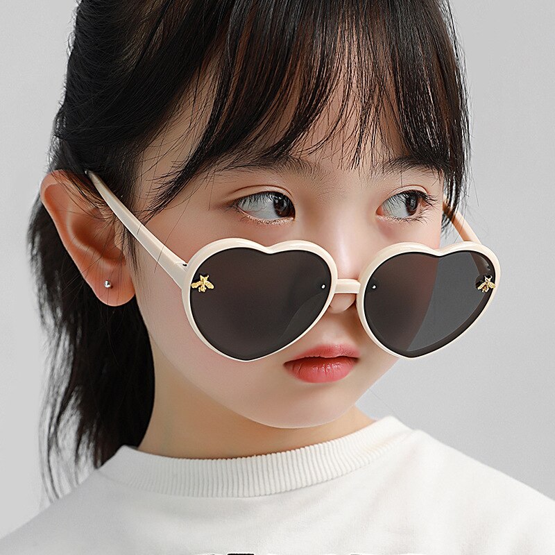 2022 Fashion Brand Heart Sunglasses Children Retro Cute Pink Cartoon Sun Glasses Frame Girls Boys Baby Sunglasses UV400 Eyewear