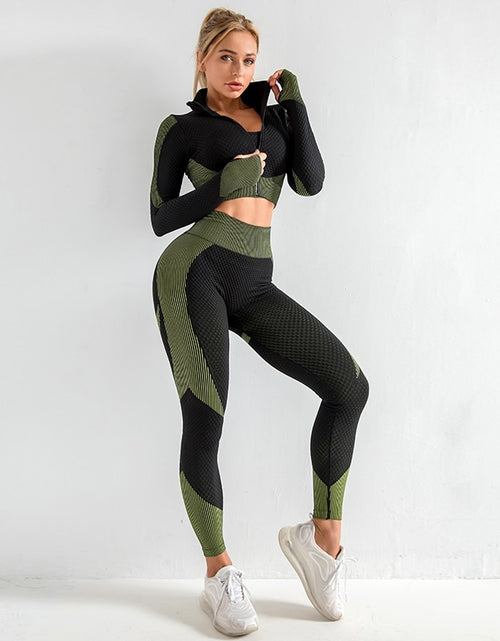 Load image into Gallery viewer, Women&#39;s 3pcs Seamless Workout Outfits Sets Yoga Sportswear Tracksuit Leggings and Stretch Sports Bra Fitness
