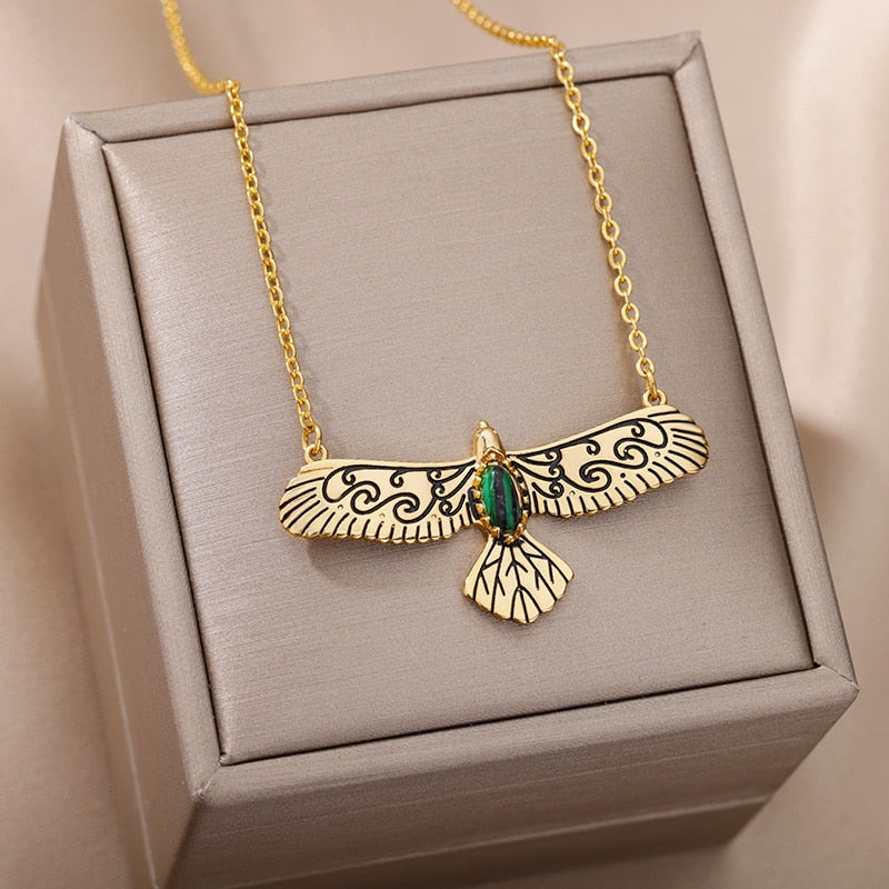 Green Stone Opal Eagle Pendant Necklace for Women Men Goth Gold Plated Stainless Steel Necklaces 2023 Trend Aesthetic Jewelry