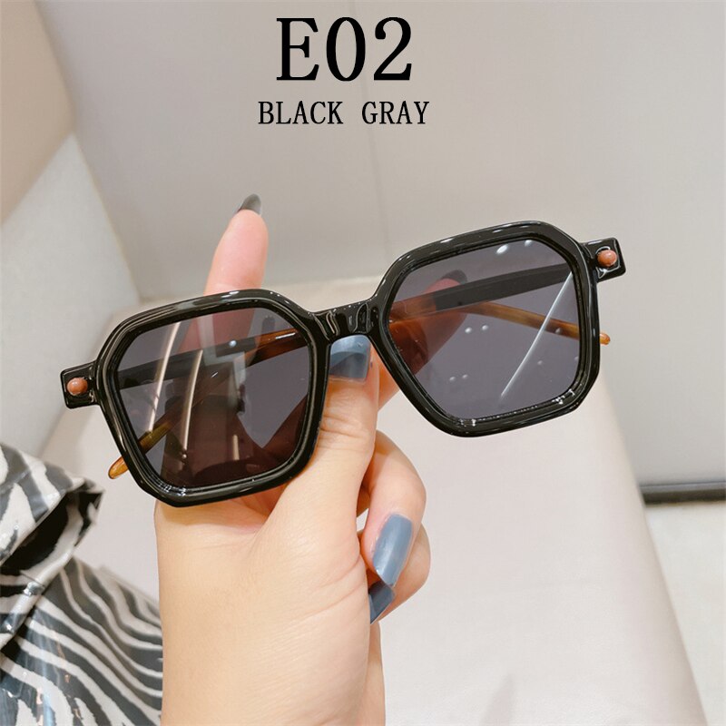 New 2023 Luxury Sunglasses Women Vintage Sunglasses For Men Fashion Glasses Retro Trending Punk Shades Dropshipping Gafas De Sol