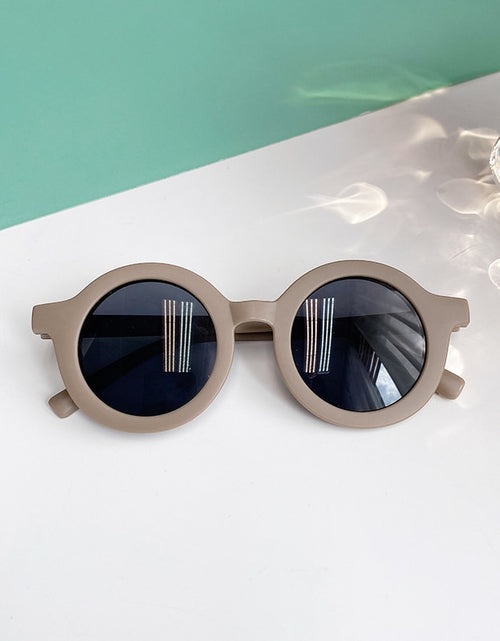 Load image into Gallery viewer, 2022 Boy Girl Cute Cartoon Bear Shape Fashion Round Sunglasses Children Vintage Sunglasses UV Protection Classic Kids Eyewear
