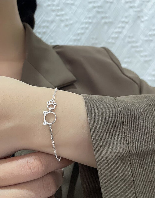 Load image into Gallery viewer, Zircon Cat Paw Bracelets for Woman Girlfriend Sweet Cute Adjustable Chain Bracelet Silver Color Simple Jewelry
