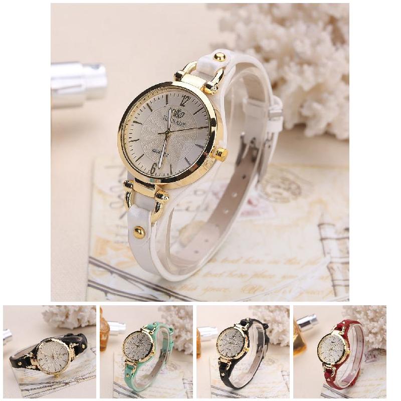 Women Casual Watches Round Dial Rivet PU Leather Strap Wristwatch Ladies Analog Quartz Watch Gifts Accessories