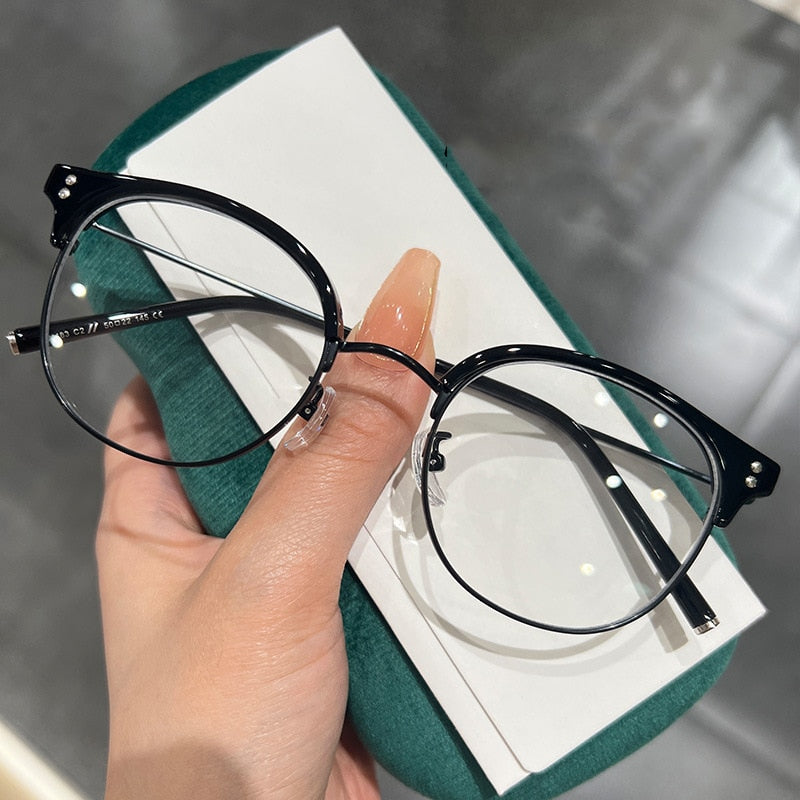 Women Fashion Design Myopia Glasses Unisex Luxury Round Short-sighted Eyeglasses Trendy Ladies Prescription Diopter Eyewear